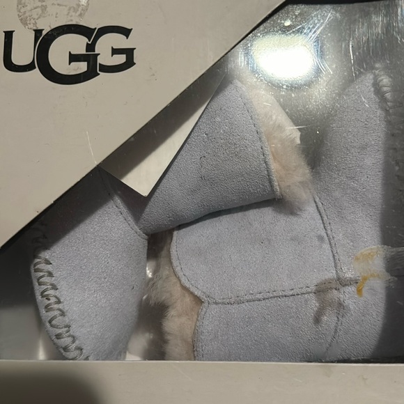 Baby blue 0/1 Ugg booties - Picture 1 of 4